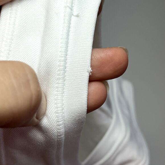 Athleta XS Crop Tank Top Shanti Yoga Tank Bright White Athletic Workout Shirt - Picture 10 of 12